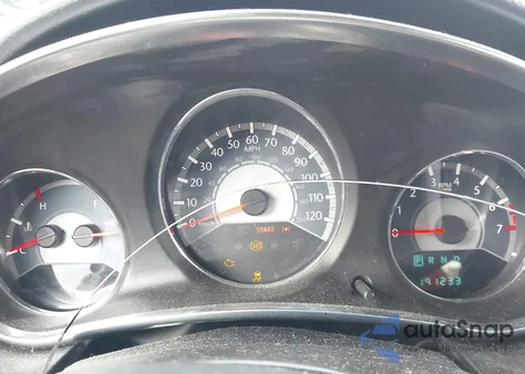 2014 Chrysler 200 Lx z USA, uszkodzony, nr VIN 1C3CCBAG4EN164958